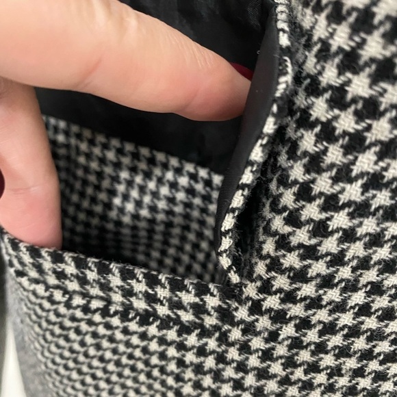 Chadwicks Women’s Blazer Plaid Size 10P Black & White Color Checkered - Picture 3 of 5